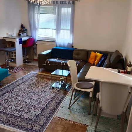 City Apartment דירה