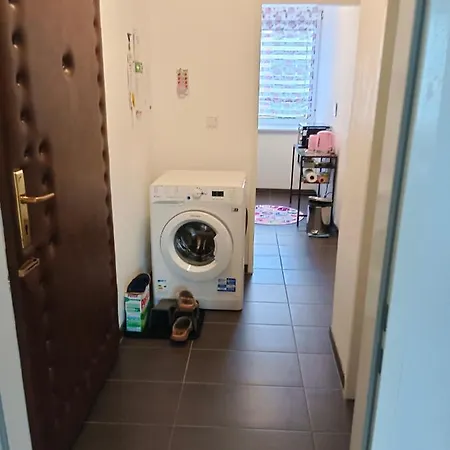 דירה City Apartment *