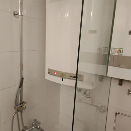 City Apartment Apartment *